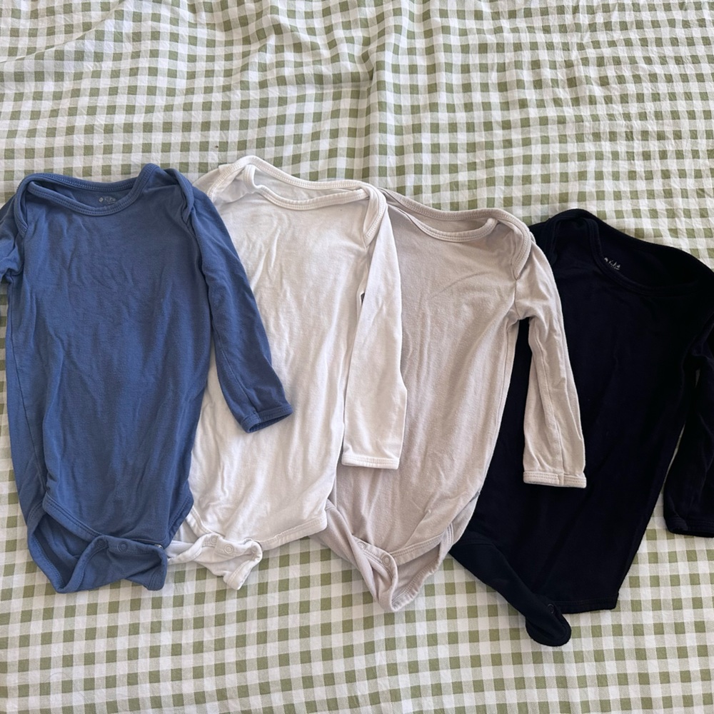 BUNDLE bodysuits